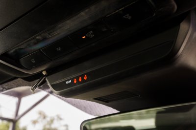 MAZDA 3 2.0 SP SPORT ปี2019 (กธ3270)