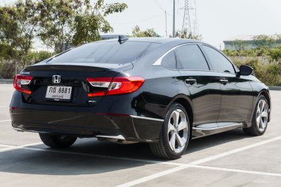 HONDA ACCORD 2.0 HYBRID TECH ปี2020 (กธ8881)
