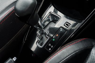 TOYOTA YARIS 1.2 HIGH CROSS ปี2020 (9กย2131)