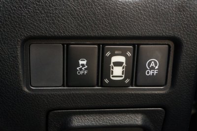 TOYOTA YARIS 1.2 HIGH CROSS ปี2020 (9กย2131)