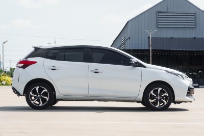 TOYOTA YARIS 1.2 SMART ปี2023 จด2024 (ขล1760)