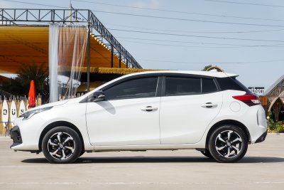 TOYOTA YARIS 1.2 SMART ปี2023 จด2024 (ขล1760)
