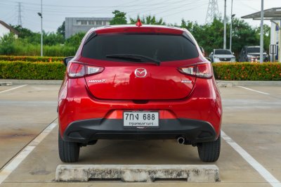 MAZDA 2 1.3 SPORT HIGH CONNECT AT ปี 2017 (7กง688)