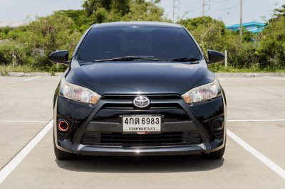 TOYOTA YARIS 1.2 J AT ปี 2015 (4กต6983)