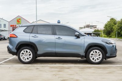 TOYOTA COROLLA CROSS 1.8 SPORTS ปี2022 (3ขญ2366)