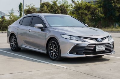 TOYOTA CAMRY 2.5 HEV PREMIUM ปี2022 (3ขน9472)