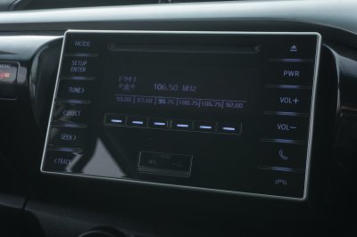 TOYOTA REVO DOUBLE CAB 2.4 PRERUNNER E AT ปี2020 (9กม2306)