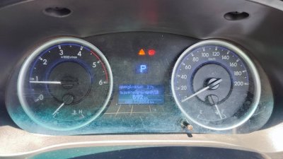 TOYOTA REVO DOUBLE CAB 2.4 PRERUNNER E AT ปี2020 (9กม2473)