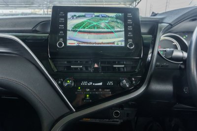 TOYOTA CAMRY 2.5 HEV PREMIUM ปี2022 (3ขน9472)