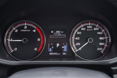 MITSUBISHI TRITON 2.4 GLS PLUS CAB4 AT ปี 2020 (1ขภ1474)