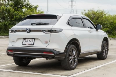HONDA HR-V 1.5 E:HEV RS ปี2024 (5ขน430)