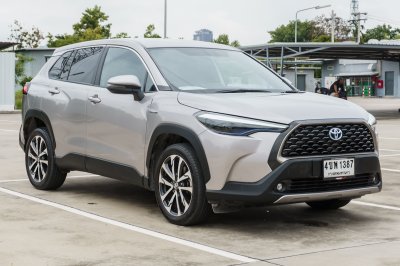 TOYOTA COROLLA CROSS 1.8 HYBRID PREMIUM ปี2023 (4ขพ1387)