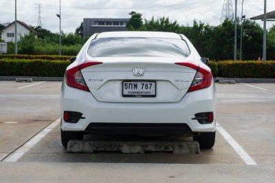HONDA CIVIC 1.8 EL AT ปี 2016 (5กพ787)