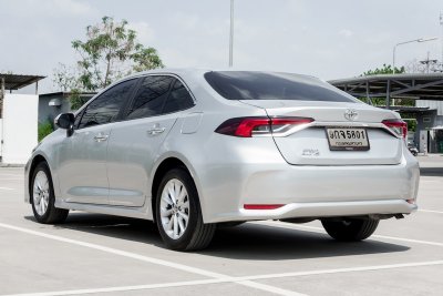 TOYOTA ALTIS 1.6 G (NEW) AT 2019 (9กจ5801)