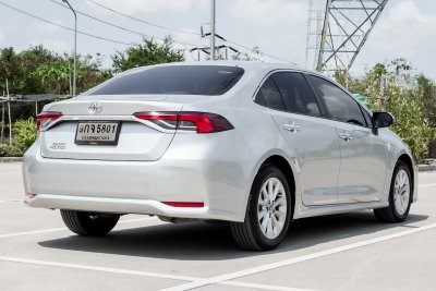 TOYOTA ALTIS 1.6 G (NEW) AT 2019 (9กจ5801)