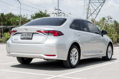 TOYOTA ALTIS 1.6 G (NEW) AT ปี2019 (9กง7707)
