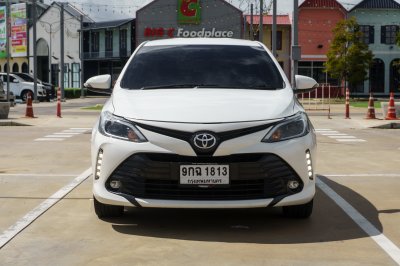 TOYOTA VIOS 1.5 HIGH AT ปี 2019 (9กฉ1813)