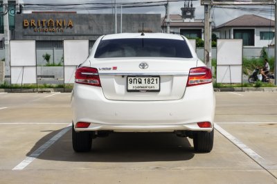TOYOTA VIOS 1.5 HIGH AT ปี 2019 (9กฉ1821)