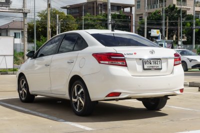 TOYOTA VIOS 1.5 HIGH AT ปี 2019 (9กฉ1821)