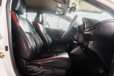 TOYOTA VIOS 1.5 HIGH AT ปี 2019 (9กฉ1813)