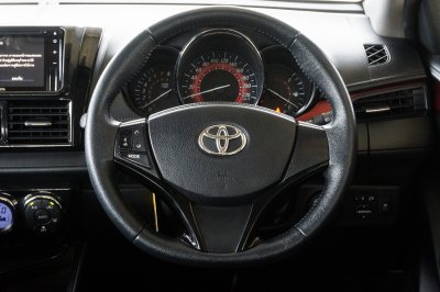 TOYOTA VIOS 1.5 HIGH AT ปี 2019 (9กฉ1821)