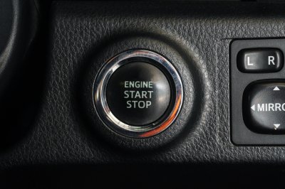 TOYOTA VIOS 1.5 HIGH AT ปี 2019 (9กฉ1813)