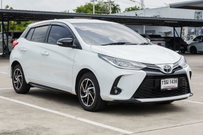 TOYOTA YARIS 1.2 SPORT PREMIUM AT ปี 2020 (1ขผ1436)