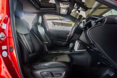 TOYOTA COROLLA CROSS 1.8 HV GR SPORT AT ปี 2022 (3ขญ4302)