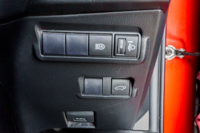 TOYOTA COROLLA CROSS 1.8 HV GR SPORT AT ปี 2022 (3ขญ4302)