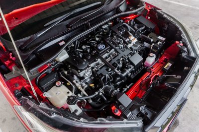 TOYOTA COROLLA CROSS 1.8 HV GR SPORT AT ปี 2022 (3ขญ4302)