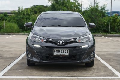 TOYOTA YARIS 1.2 E AT ปี 2019 (8กส2984)