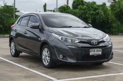 TOYOTA YARIS 1.2 E AT ปี 2019 (8กส2984)