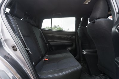 TOYOTA YARIS 1.2 E AT ปี 2019 (8กส2984)