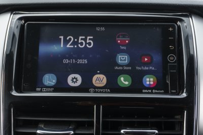 TOYOTA YARIS 1.2 E AT ปี 2019 (8กส2984)