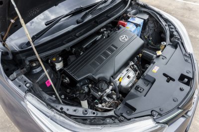 TOYOTA YARIS 1.2 E AT ปี 2019 (8กส2984)