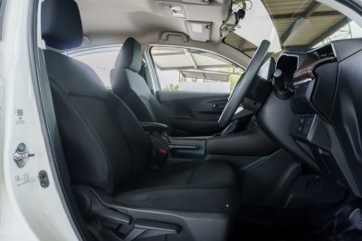 TOYOTA YARIS ATIV 1.2 SPORT AT ปี2024 (2ขฒ4951)