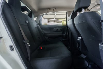 TOYOTA YARIS ATIV 1.2 SPORT AT ปี2024 (2ขฒ4951)