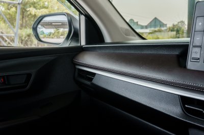 TOYOTA YARIS ATIV 1.2 SPORT AT ปี2024 (2ขฒ4951)