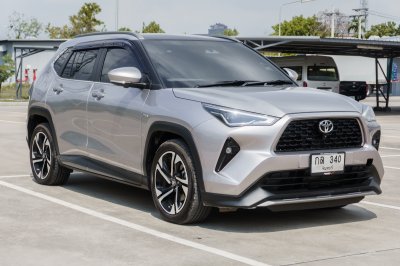 TOYOTA YARIS CROSS 1.5 HEV PREMIUM LUXURY ปี2024 (กล340)