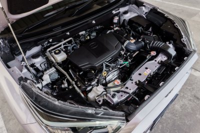 TOYOTA YARIS CROSS 1.5 HEV PREMIUM LUXURY ปี2024 (กล340)