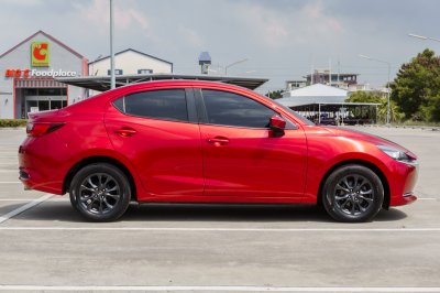 MAZDA 2 1.3 S (LEATHER) ปี2021 จด2022 (2ขต7736)