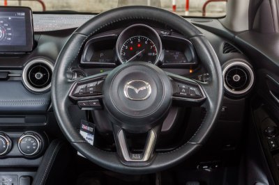 MAZDA 2 1.3 S (LEATHER) ปี2021 จด2022 (2ขต7736)
