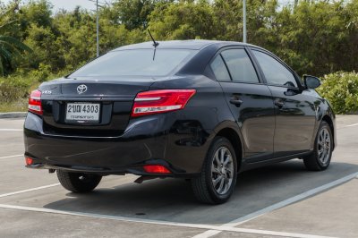 TOYOTA VIOS 1.5 MID AT ปี 2021 (2ขฌ4303)