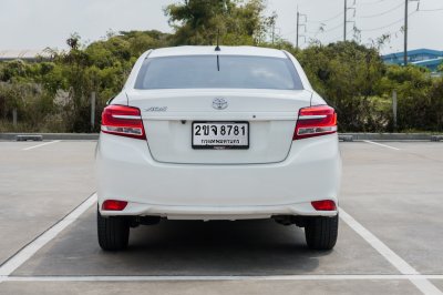 TOYOTA VIOS 1.5 MID ปี2021 (2ขจ8781)