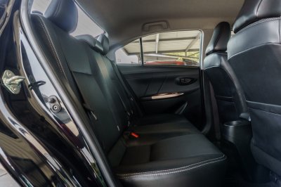 TOYOTA VIOS 1.5 MID AT ปี 2021 (2ขฌ4303)