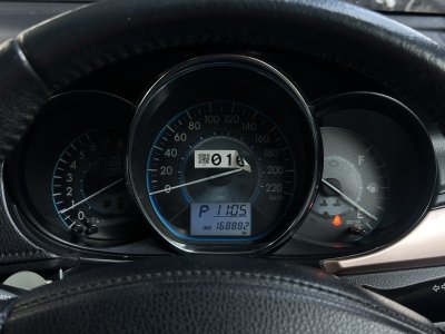 TOYOTA VIOS 1.5 MID AT ปี 2021 (1ขว5277)