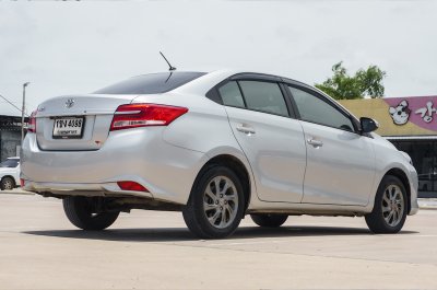 TOYOTA VIOS 1.5 MID ปี2020 (1ขง4098)