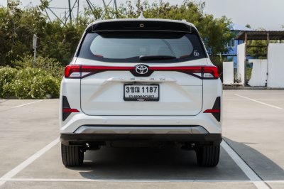 TOYOTA VELOZ 1.5 PREMIUM ปี2022 (3ขณ1187)