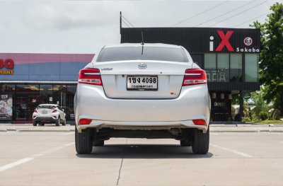 TOYOTA VIOS 1.5 MID ปี2020 (1ขง4098)