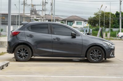 MAZDA 2 1.3 SPORT HIGH CONNECT AT 2018 (7กฬ8600)
